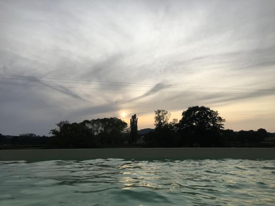 Les Vacances Passy  Buitenkant foto